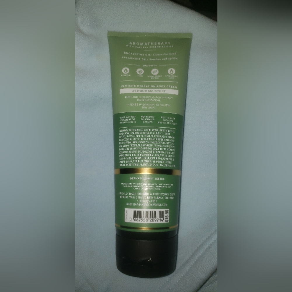 Bath & Body Works.. Aromatherapy Eucalyptus Spearmint Body Cream - Picture 2 of 2